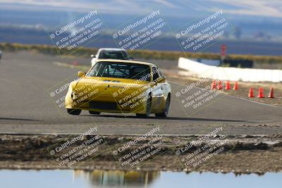 media/Nov-16-2025-CalClub SCCA (Sun) [[2975c16dfc]]/Group 6/Turn 1/